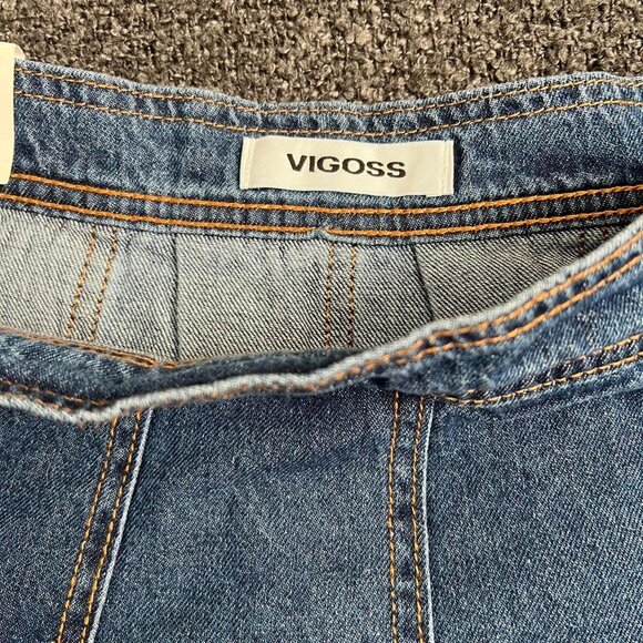 BNWT Vigoss 100% cotton blue denim pleated mini skirt - Picture 3 of 7